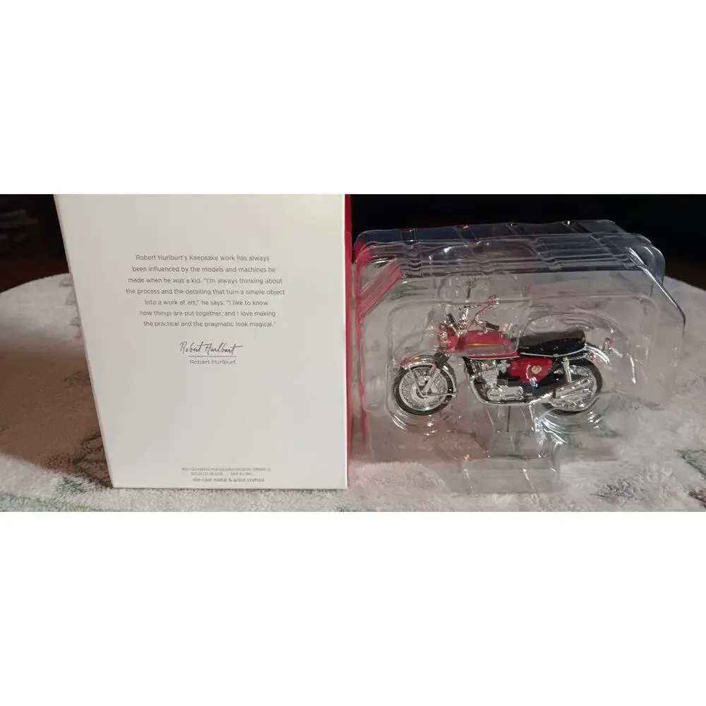 New in Box HONDA 1969 CB750 MOTORCYCLE 2018 HALLMARK ORNAMENT, NOS, collectable